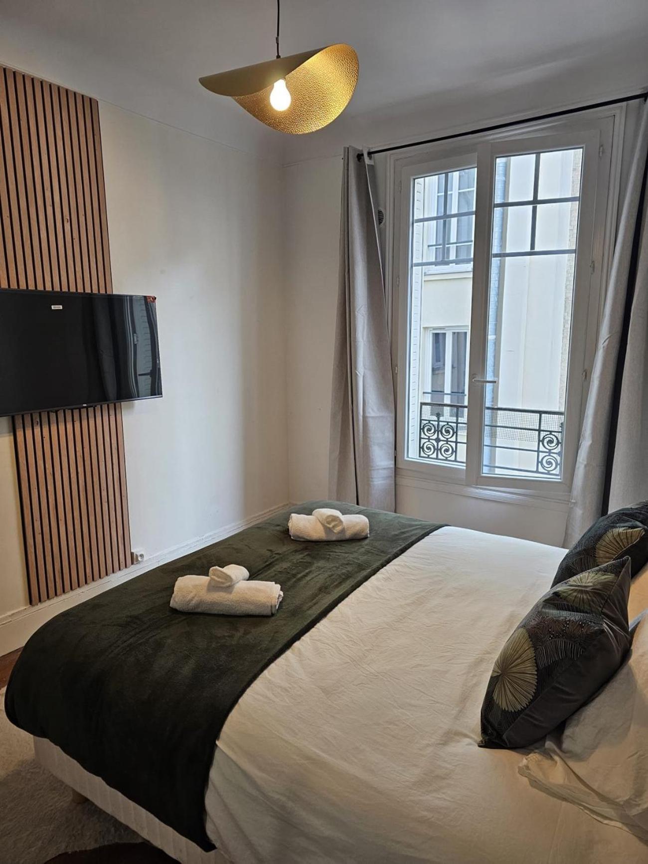 Beautiful 1 Bedroom Flat In Paris 17Th Bagian luar foto