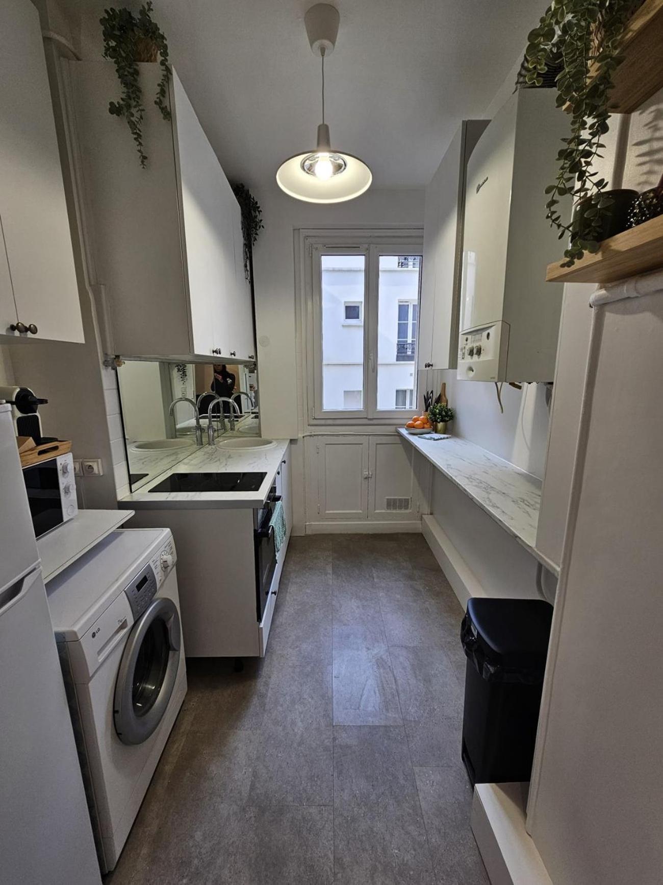 Beautiful 1 Bedroom Flat In Paris 17Th Bagian luar foto